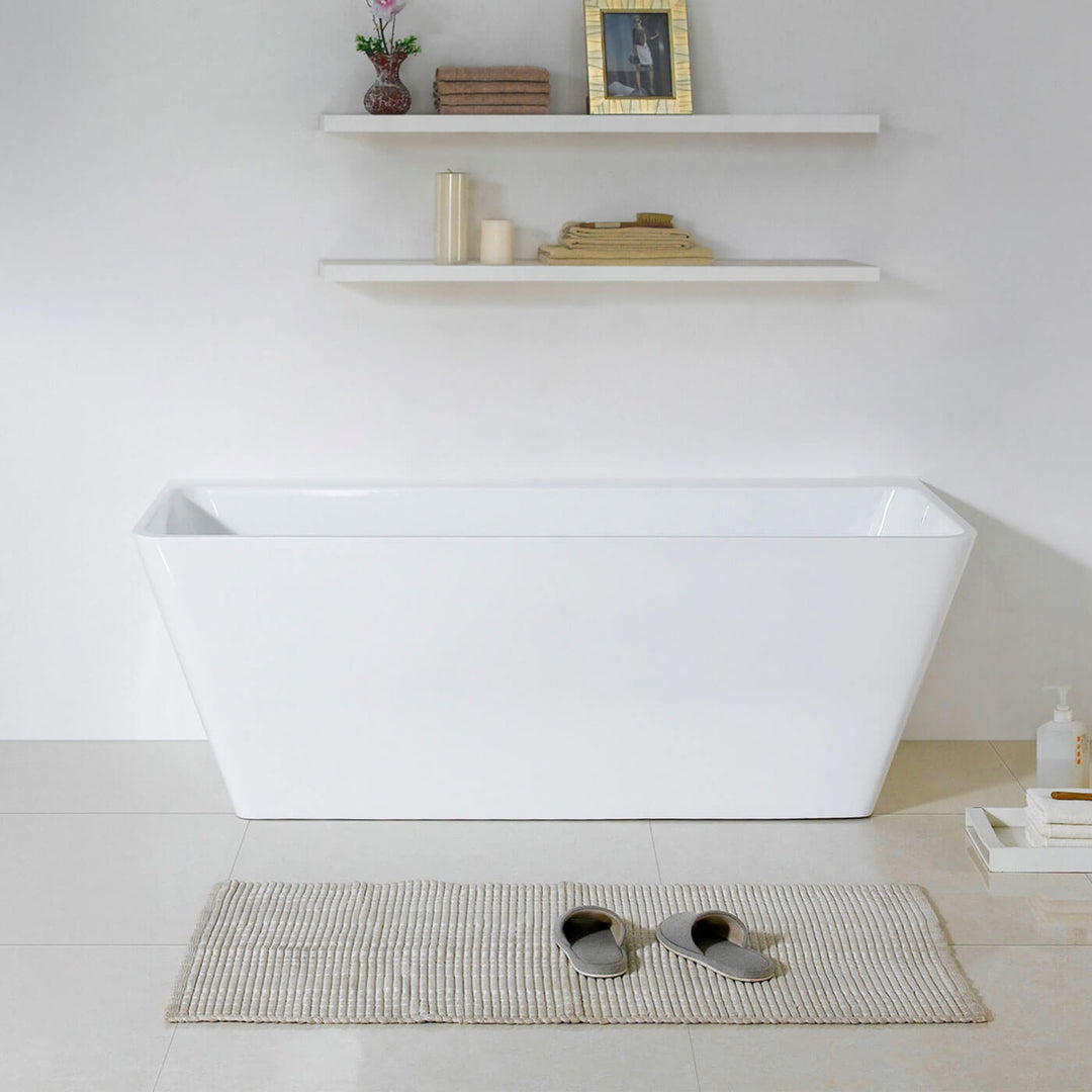 Lune Square Back to Wall Bathtub