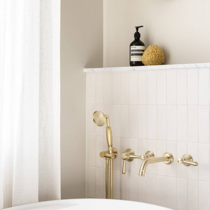 Kingsley Wall Spout