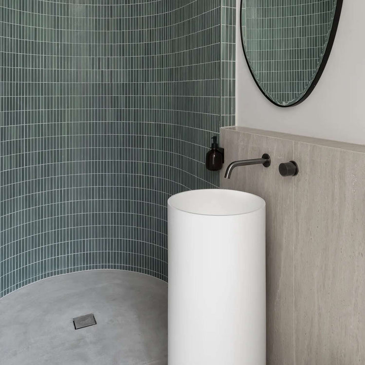 Valenza Pedestal Basin 830mm