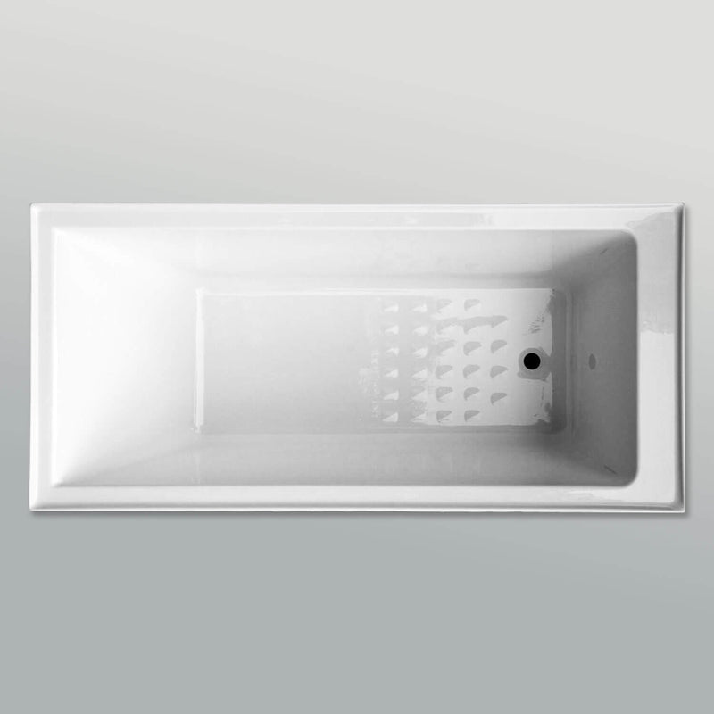 No outlet slip bathtub